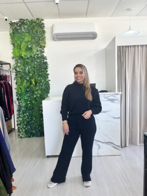 Conjunto Lary Preto em Tricô