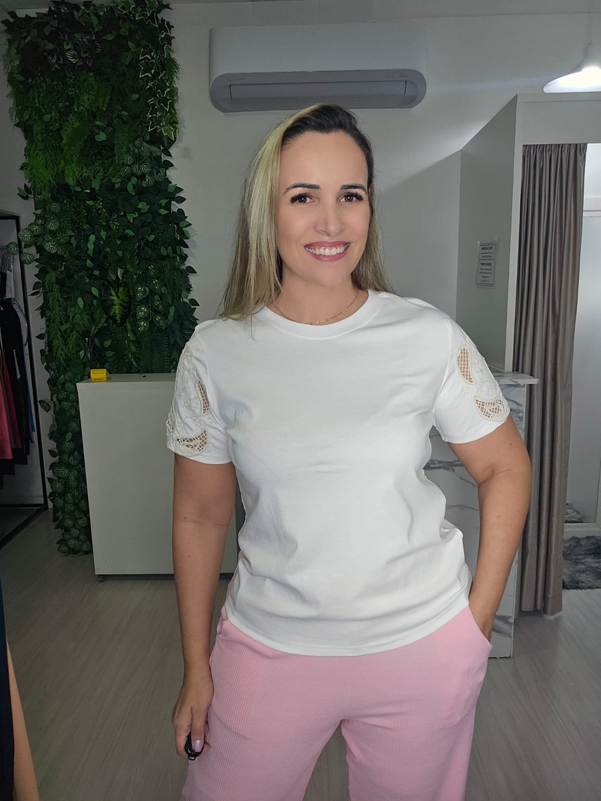 BLUSA RENDA