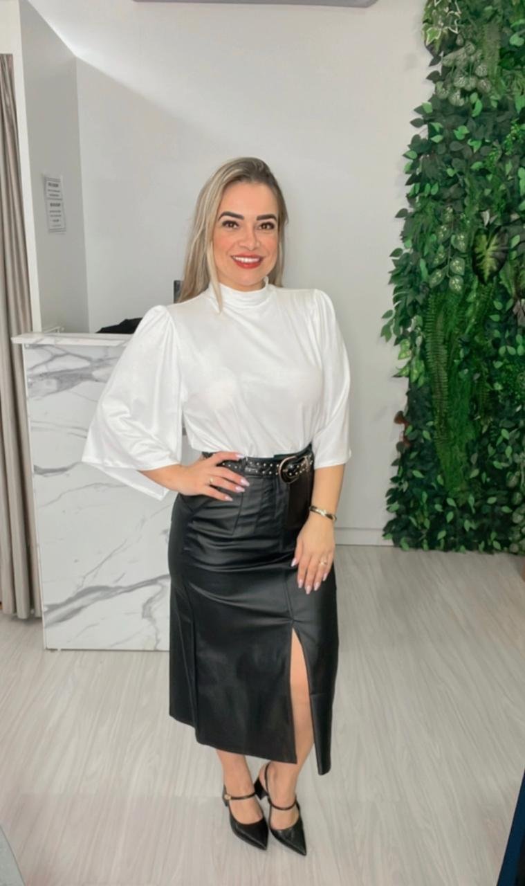 Blusa Casual Chic – Essencial e Confortável - Imagem 3