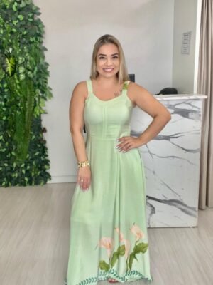 Vestido Longo Verde com Estampa Floral – Delicado e Atemporal