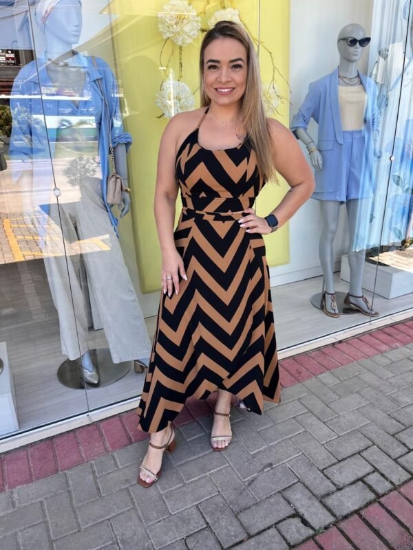 Saia Envelope – Elegância e Versatilidade em um Só Look - Imagem 4
